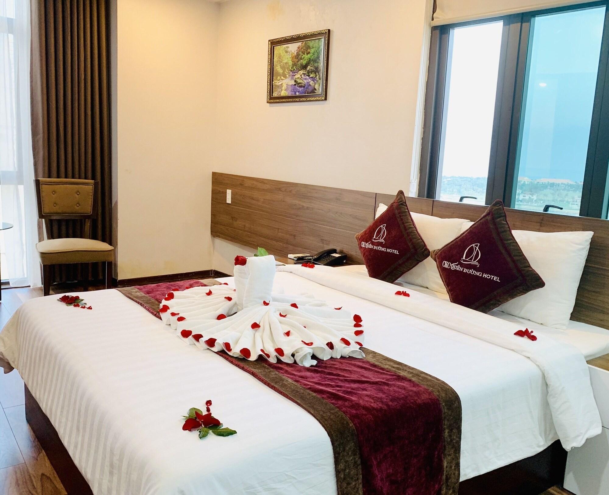 Ckc Thien Duong Hotel Донг Хой Екстериор снимка